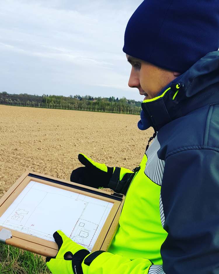 geodeta tarnów piotr sasak